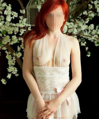 Со мной ты окунешься в мир наслаждения и релаксации без границ. Я знаю, что тебе нужно и исполню все твои фантазии. Мои услуги включают классический и эротический массаж, оральный секс без презерватива, страстный секс в разных позах и многое другое. В моем арсенале множество возможностей для тебя. Смотри мои 100% реальные фото и отзывы, чтобы понять, что я самая лучшая в Москве. Жду с нетерпением нашей встречи. 😘🌹🔥 9364, 25 лет